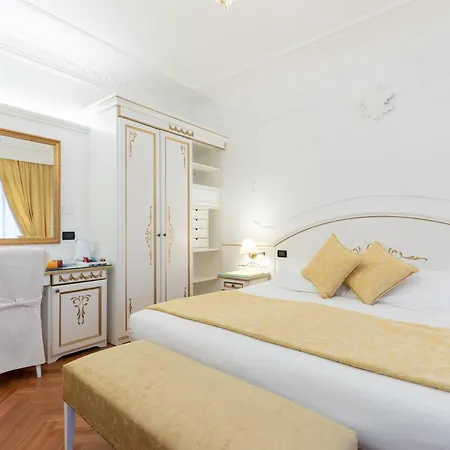 Croce Bianca Hotel