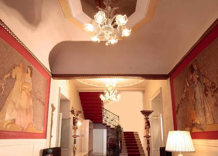 Croce Bianca Hotel 3*