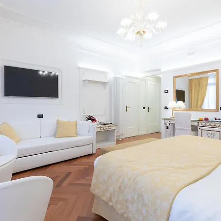 Croce Bianca Szálloda 3*